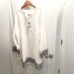 Anne Klein Ivory Dress with Detail